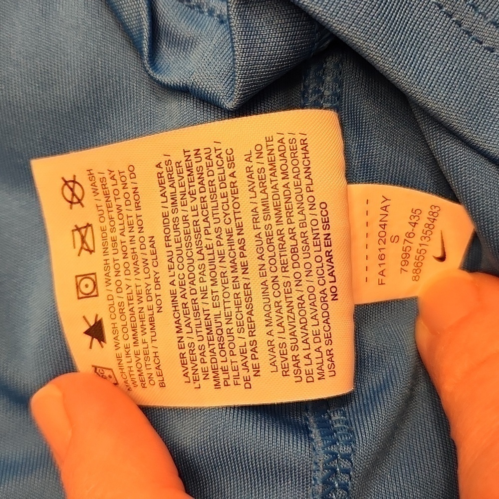 Nike Dri-Fit long sleeve workout top with thumb hole openings Sz: S blue Swoosh - Picture 15 of 15